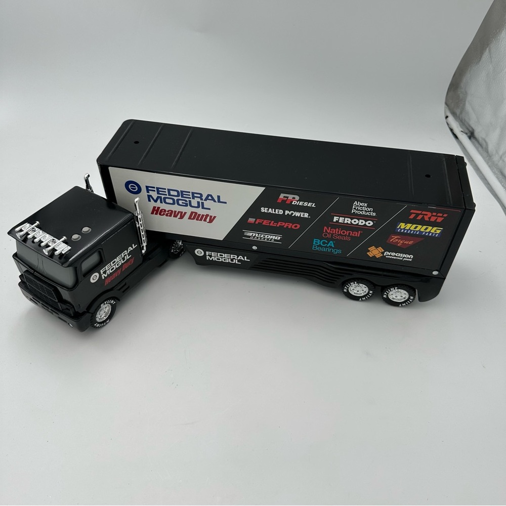 Nylint Federal Mogul Heavy Duty Semi-Truck Vintage